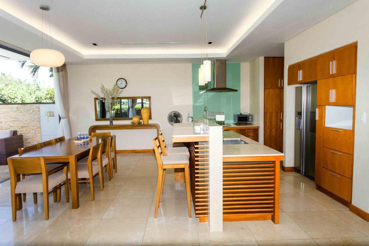 Deluxe Ocean Villa Along The Beach Da Nang Luaran gambar