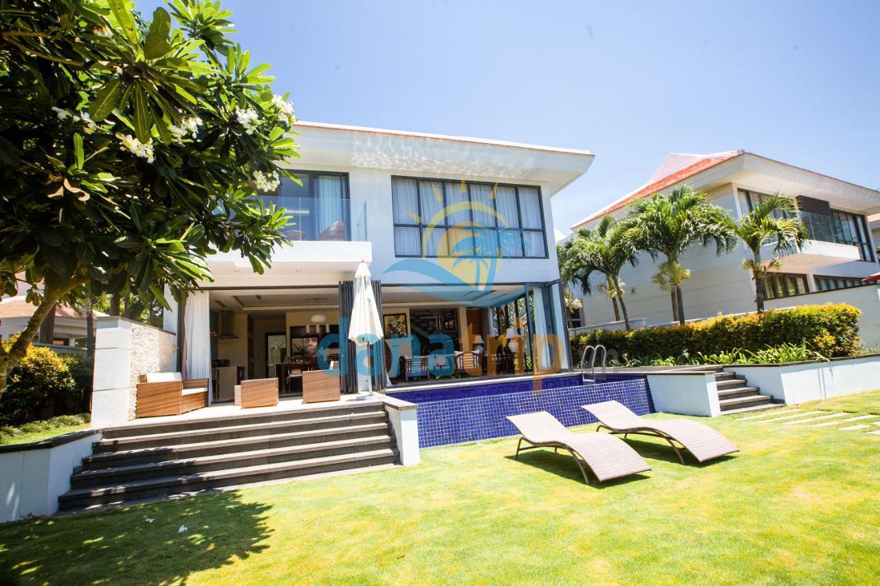 Deluxe Ocean Villa Along The Beach Da Nang Luaran gambar