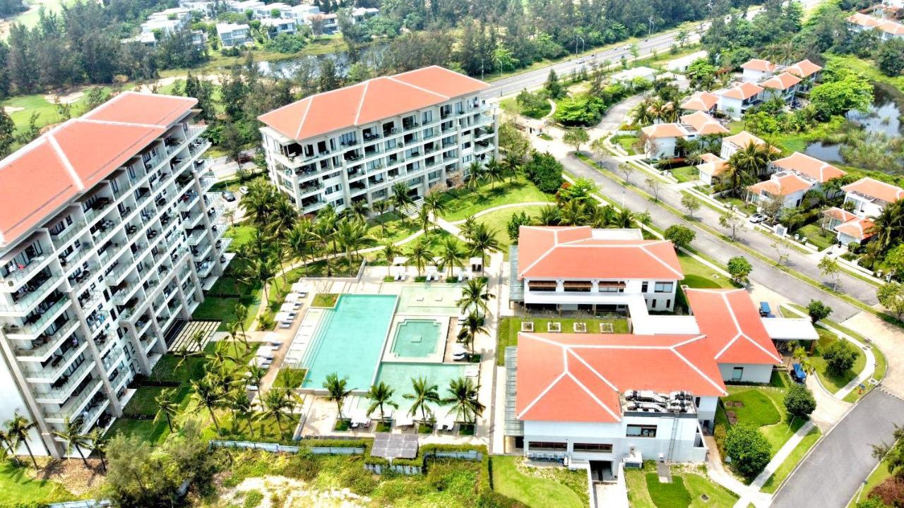 Deluxe Ocean Villa Along The Beach Da Nang Luaran gambar